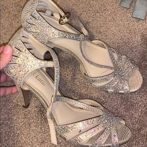 DSW silver and gold sparkle heel